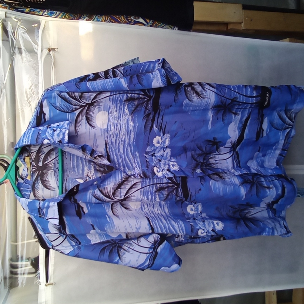 Mens  Hanton Hawaiin print button up  L